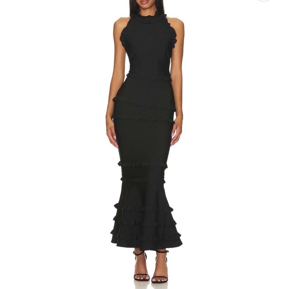 Elliatt Theatrical Gown in Black size XS